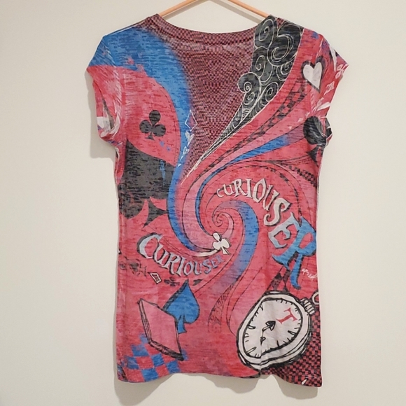 WDW Disneyland Alice-in-Wonderland curiouser timepiece Med. - Picture 3 of 5